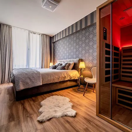 Penthouse Chic By Landev * Brasov